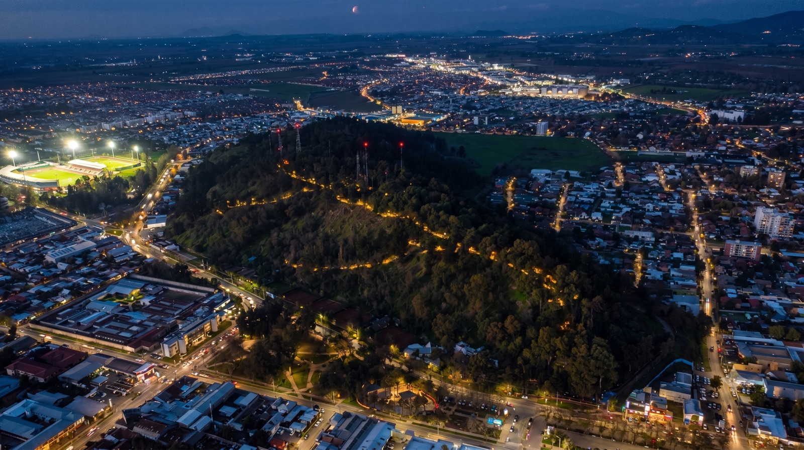 Curicó de noche · Región del Maule